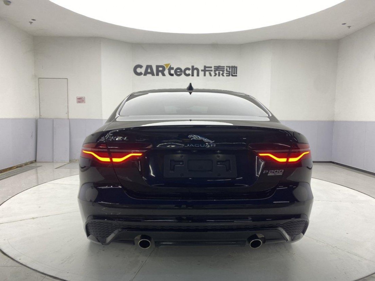 Jaguar XEL 2021