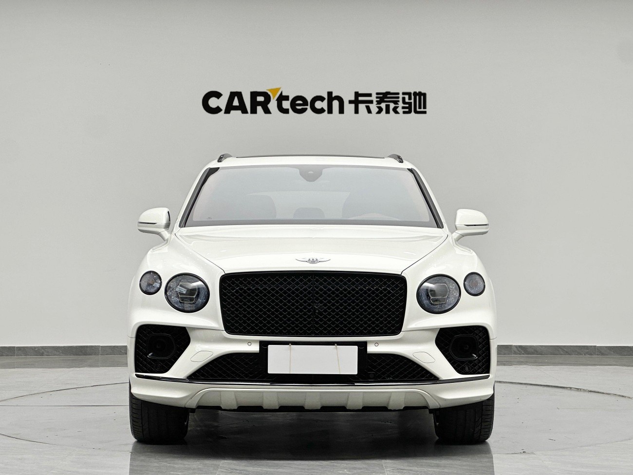 Bentley PHEV 2022