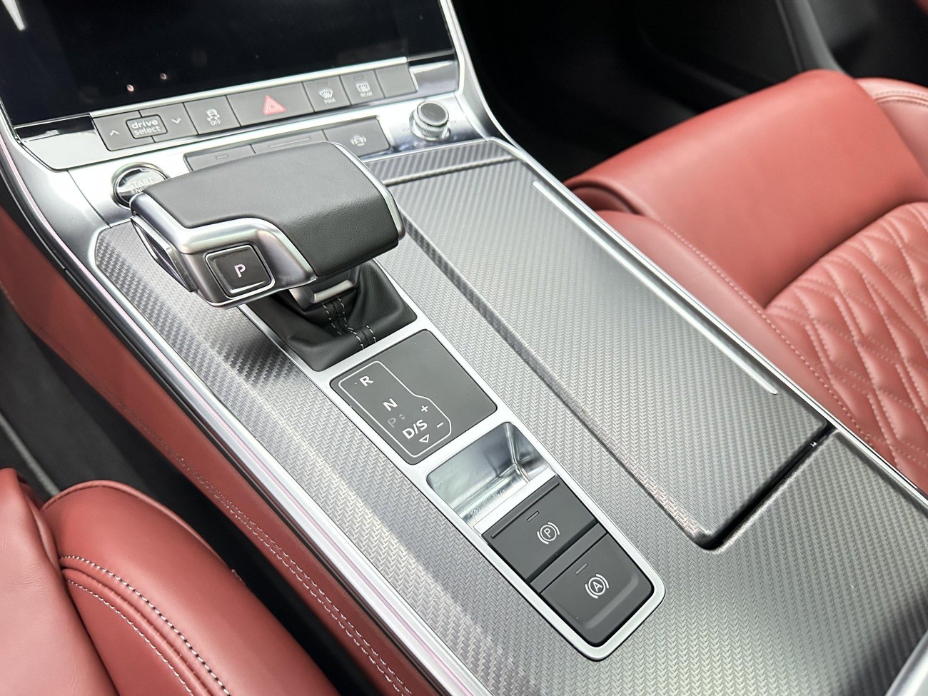 Audi A7L 45 TFSI 2025