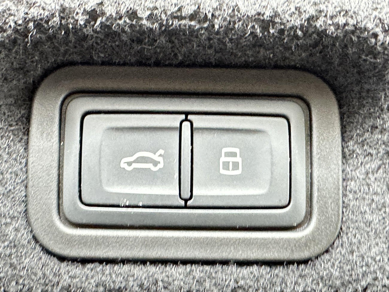 Audi A7L 45 TFSI 2025