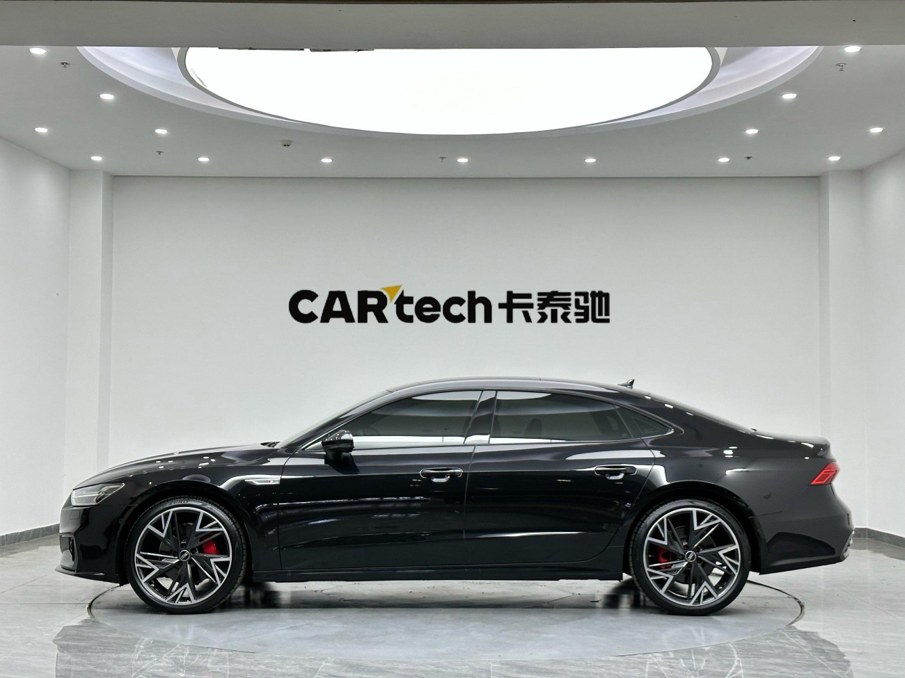 Audi A7L 45 TFSI 2025