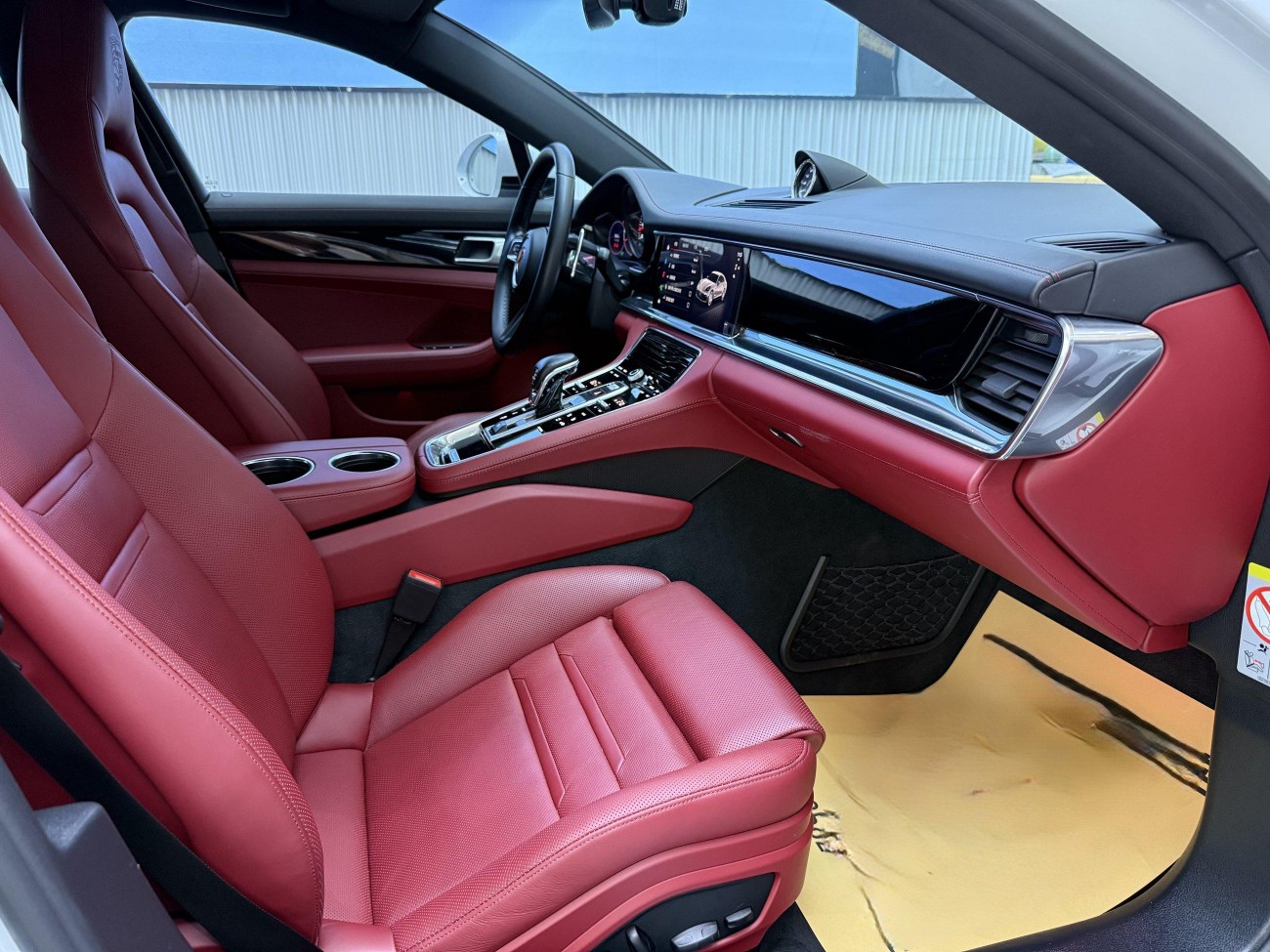 Porsche Panamera 2022