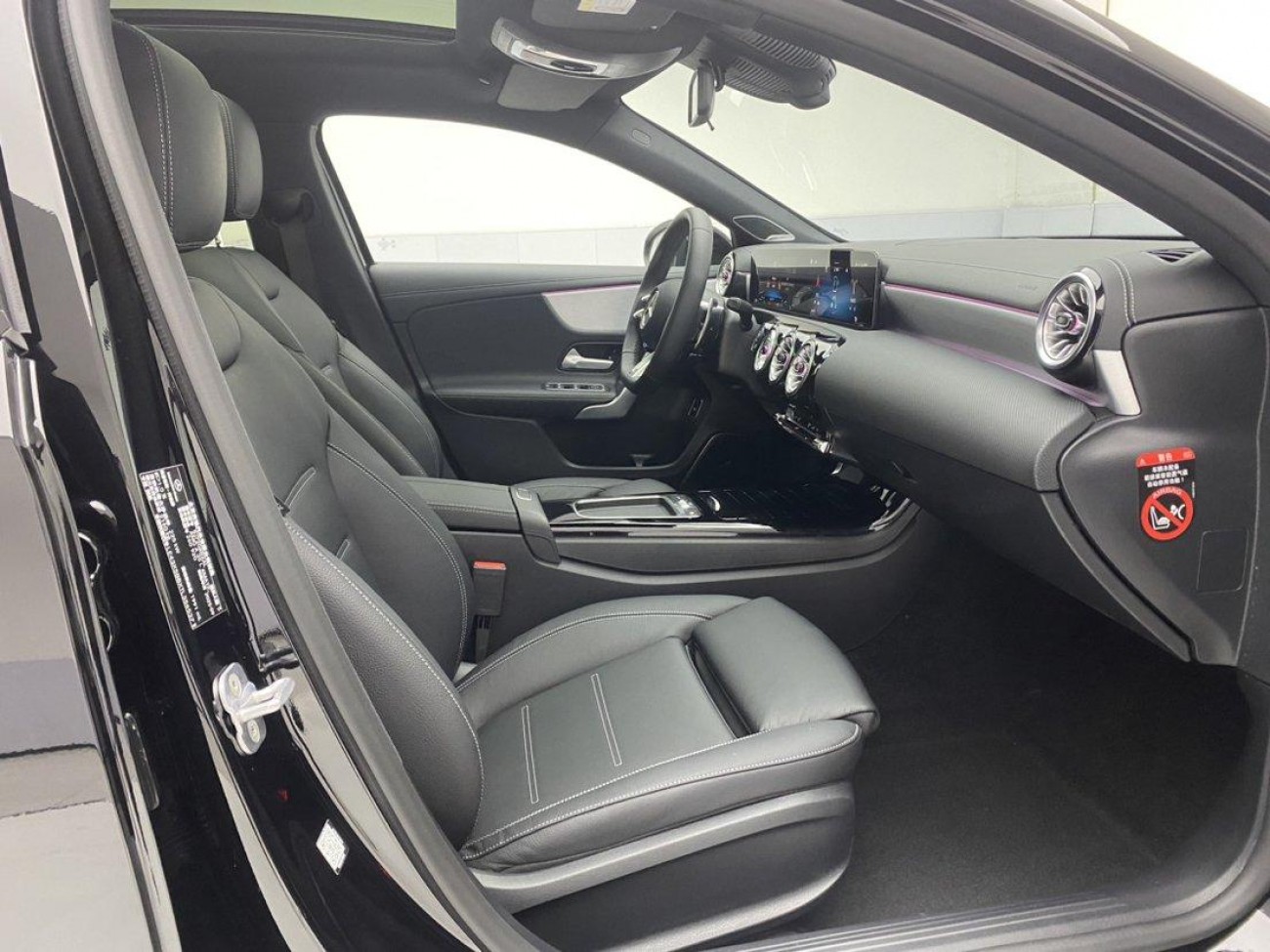 Mercedes-Benz A 35 L 2026