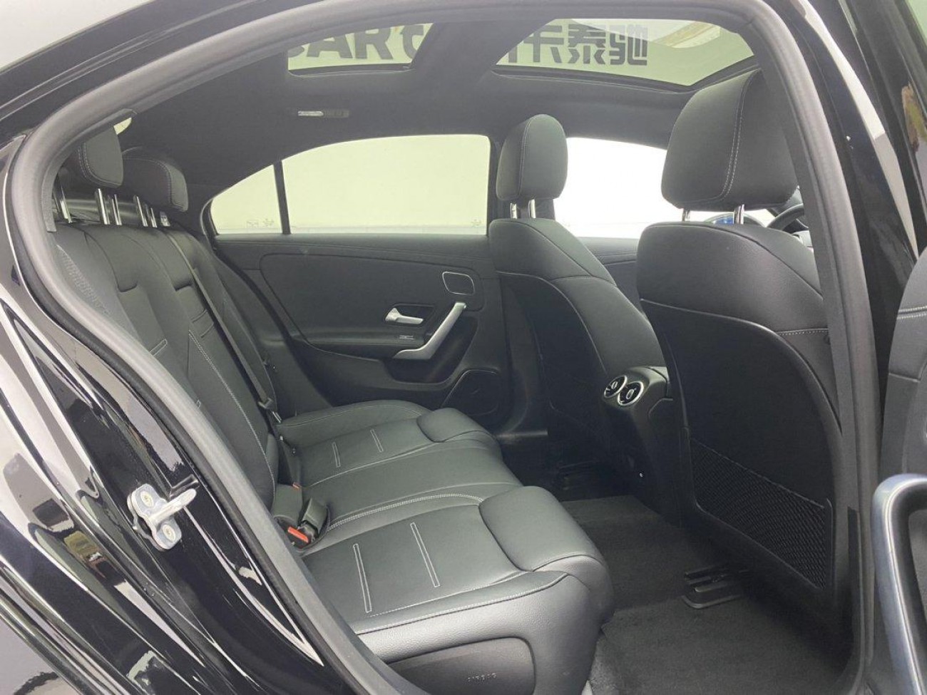 Mercedes-Benz A 35 L 2026