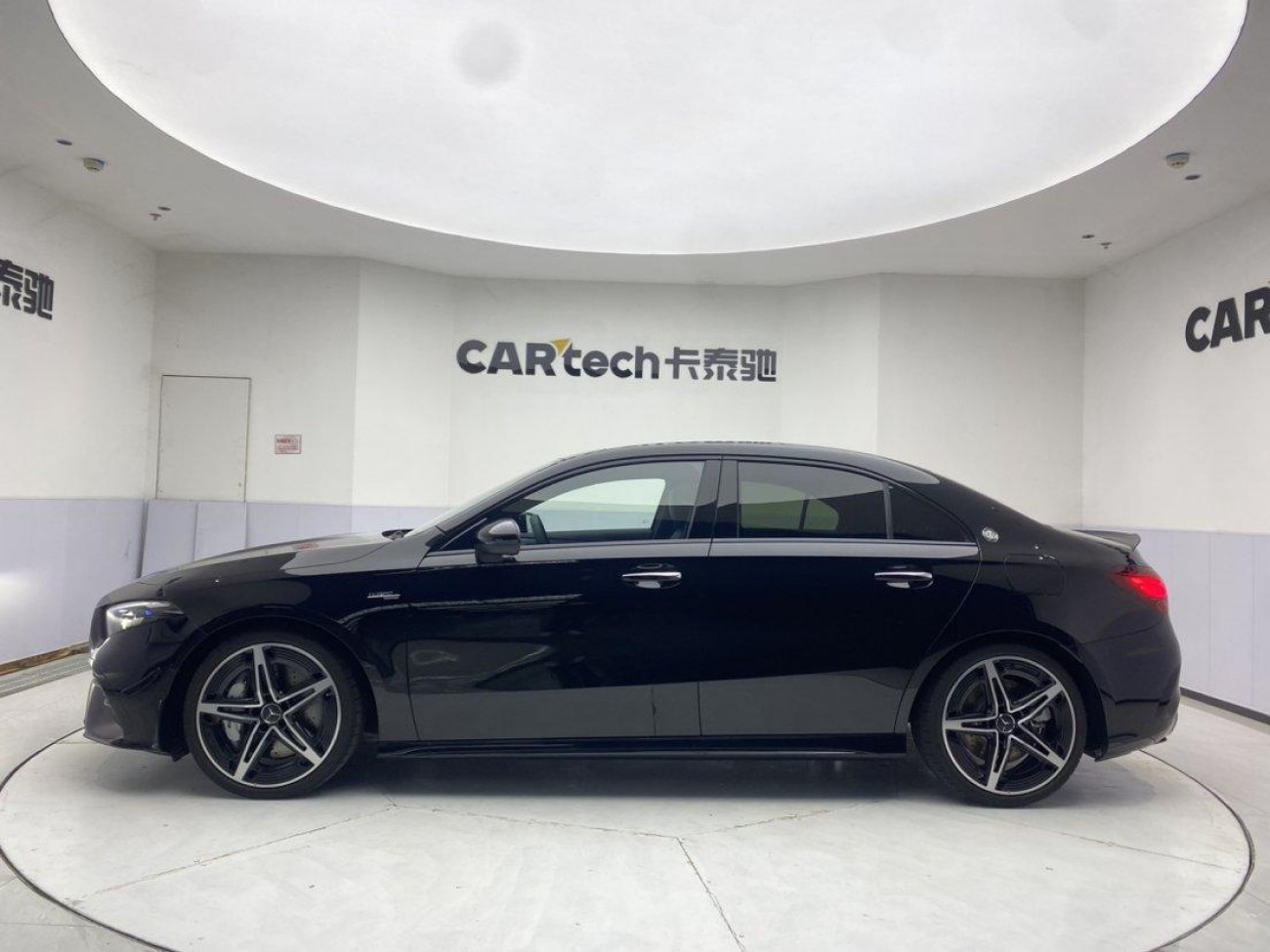 Mercedes-Benz A 35 L 2026