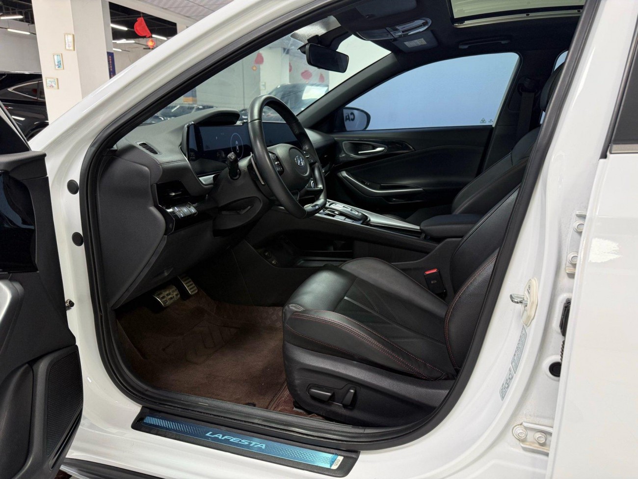 Hyundai Lafesta 2023