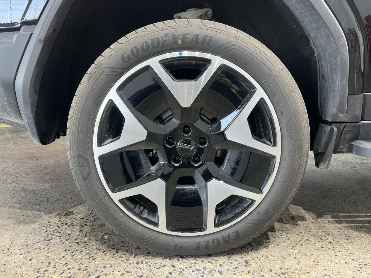 iCAR V27 2026