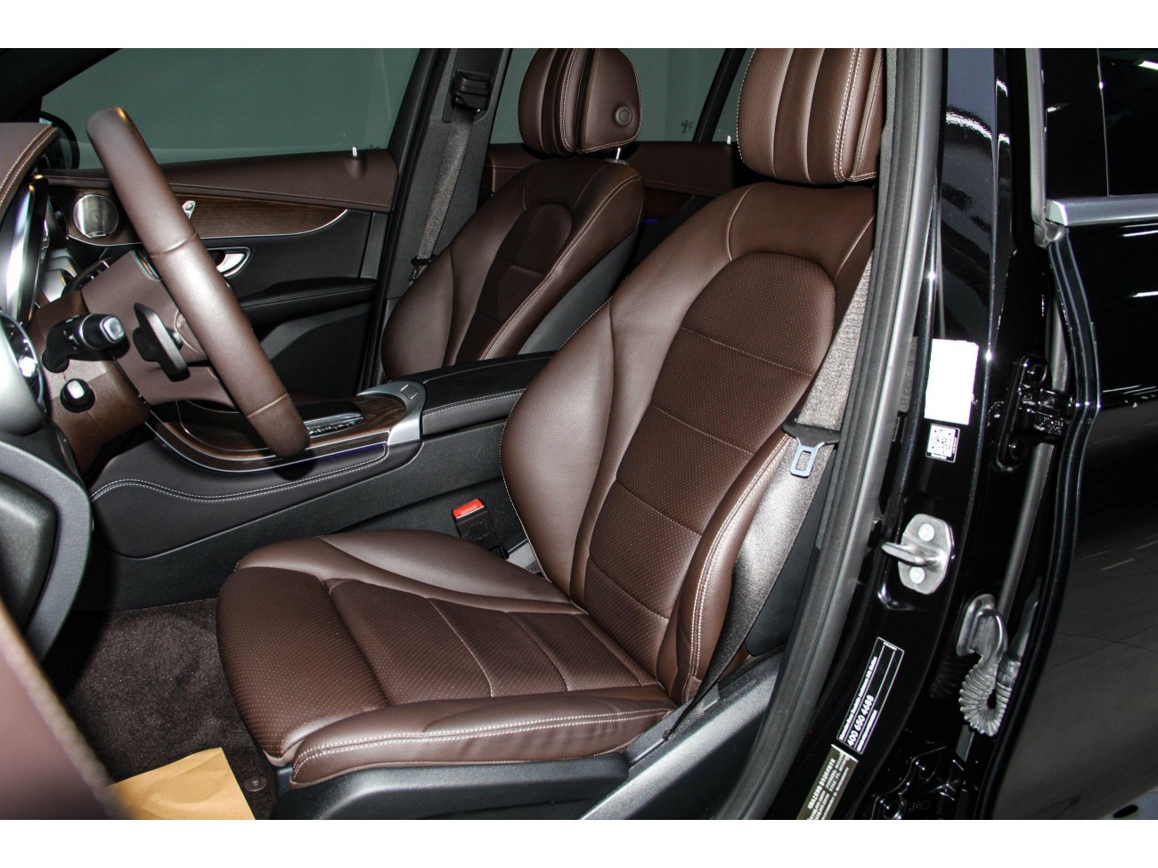 Mercedes-Benz GLC 300 L 2021