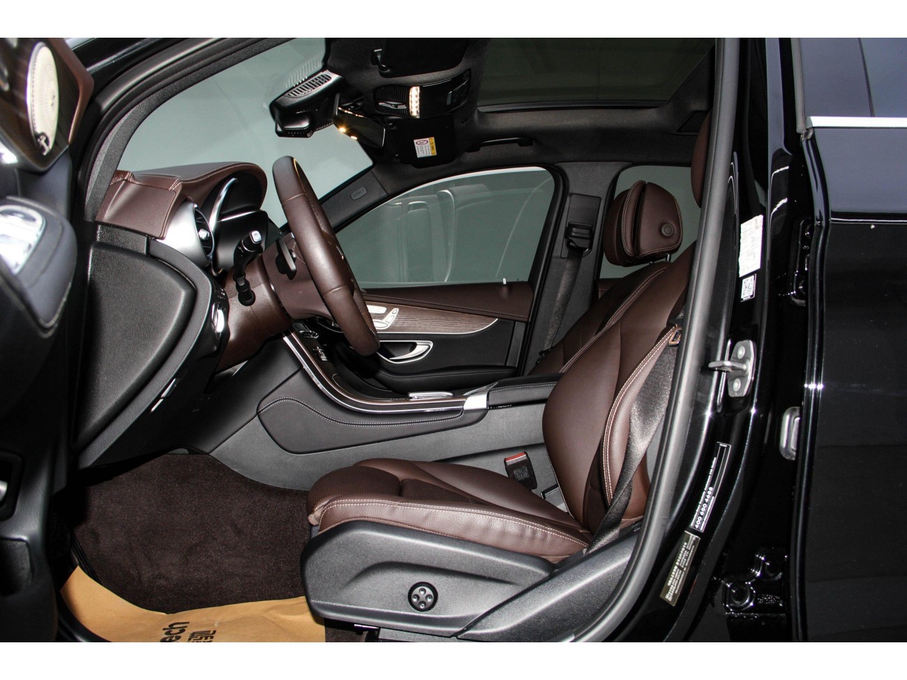 Mercedes-Benz GLC 300 L 2021
