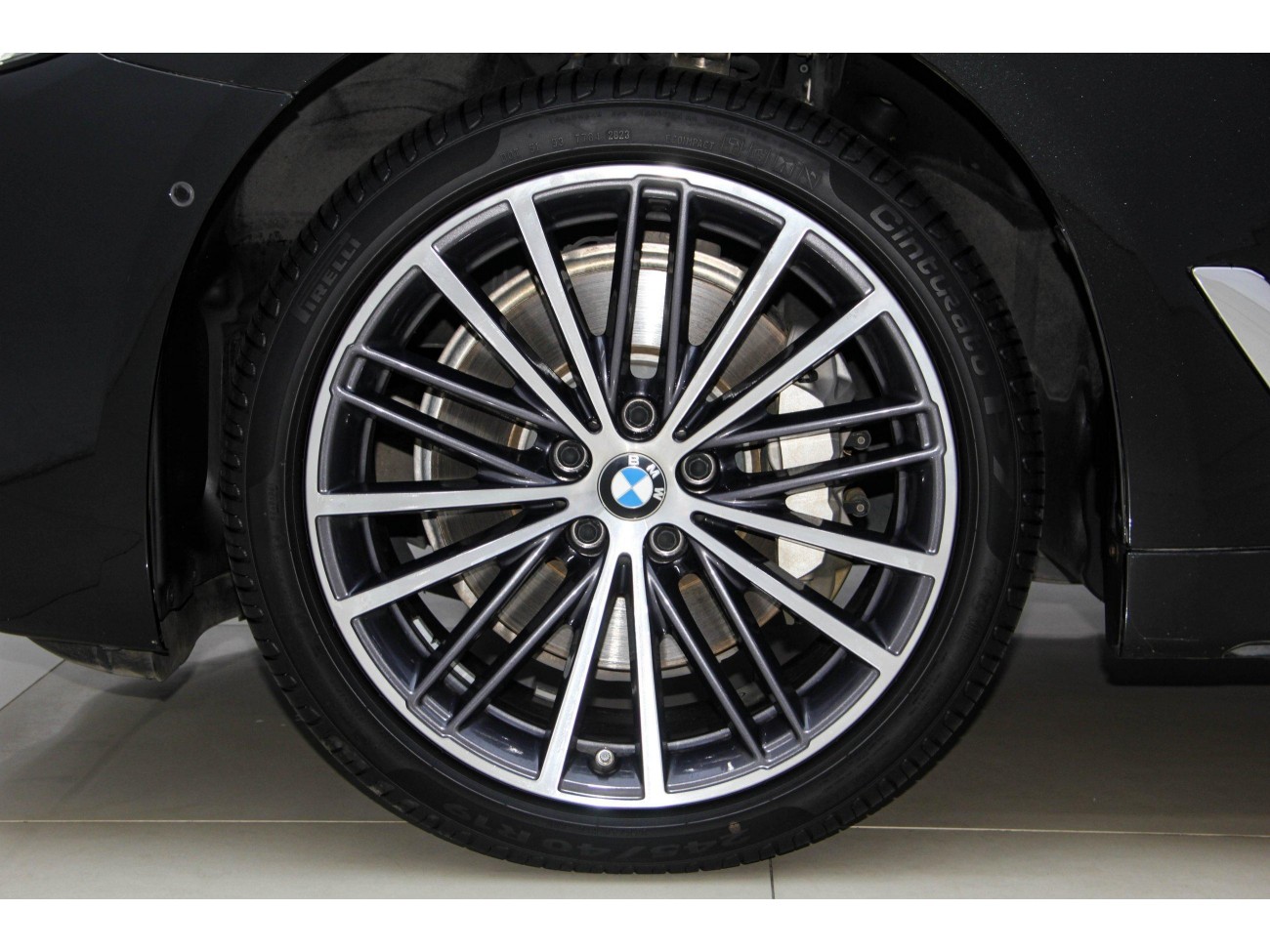 BMW 530Li 2023