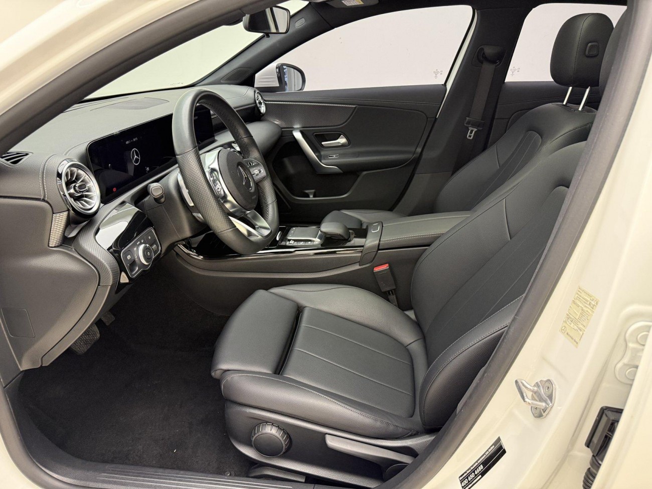 Mercedes-Benz A 200 L 2022