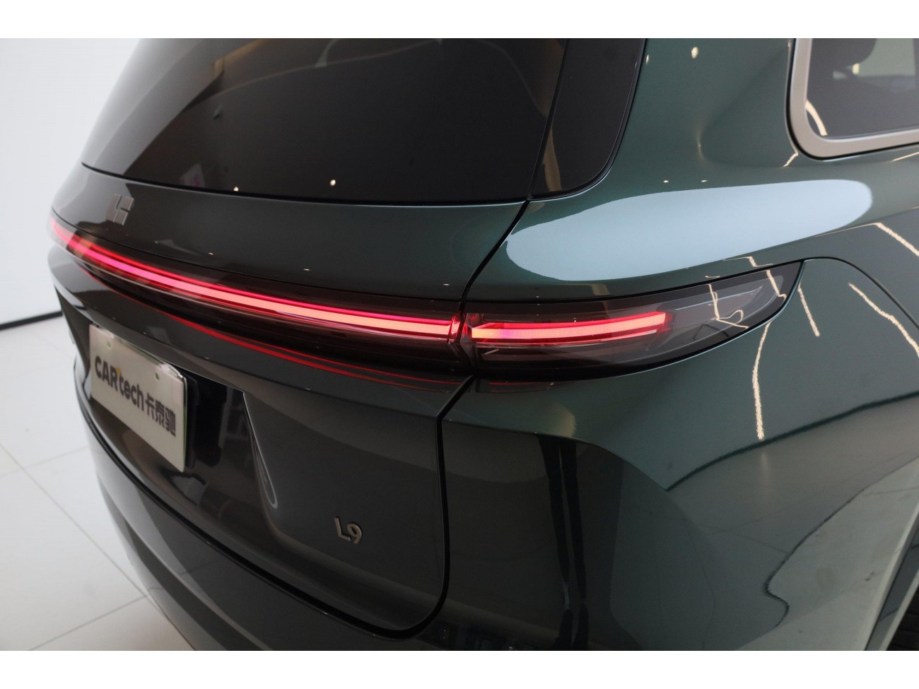 Li Auto L9 2025