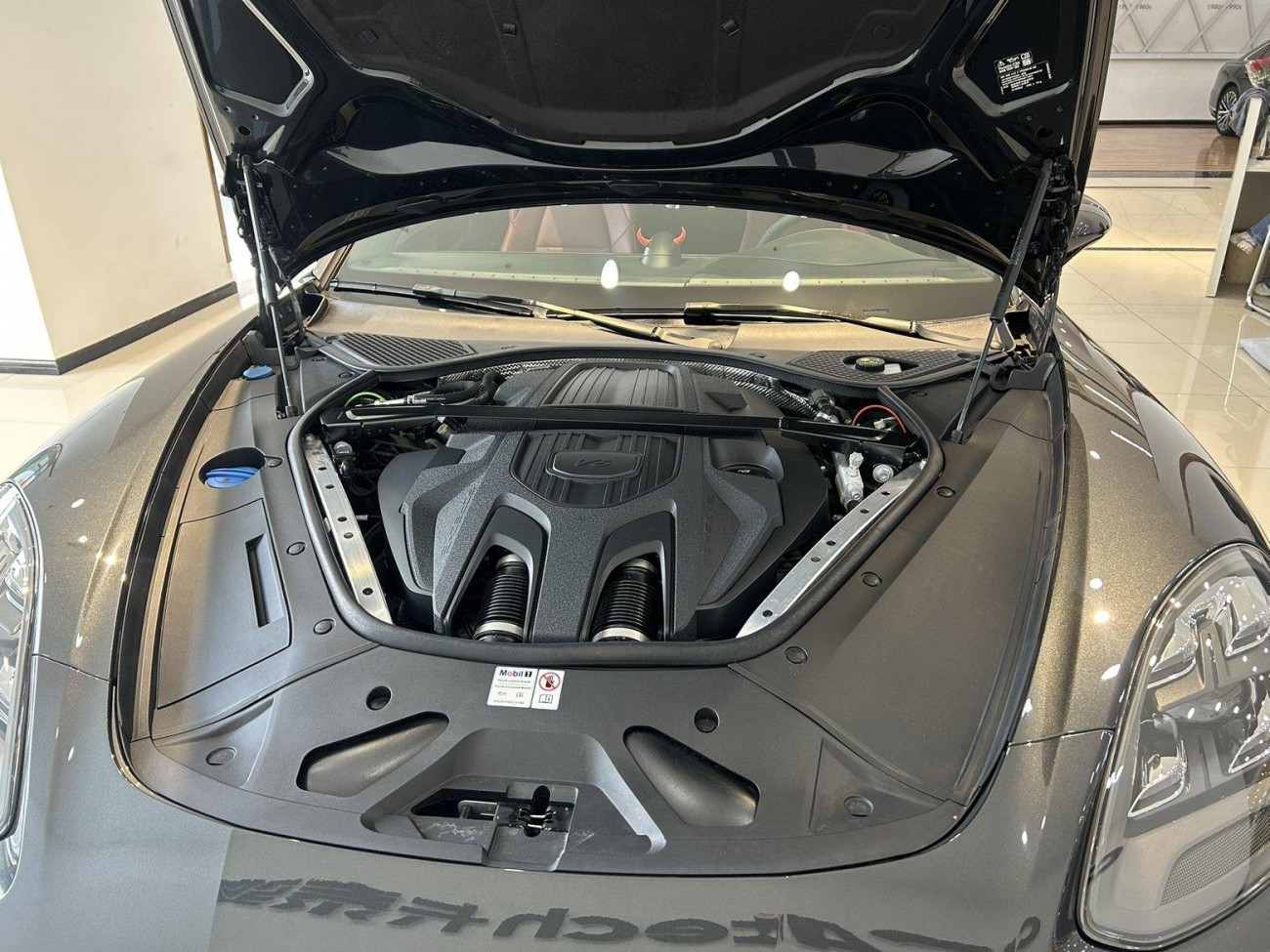 Porsche Panamera 2024