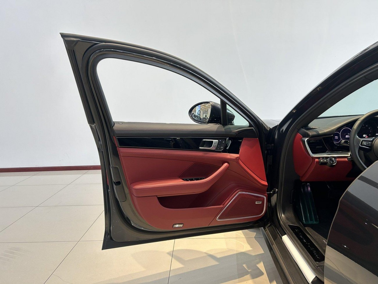 Porsche Panamera 2024