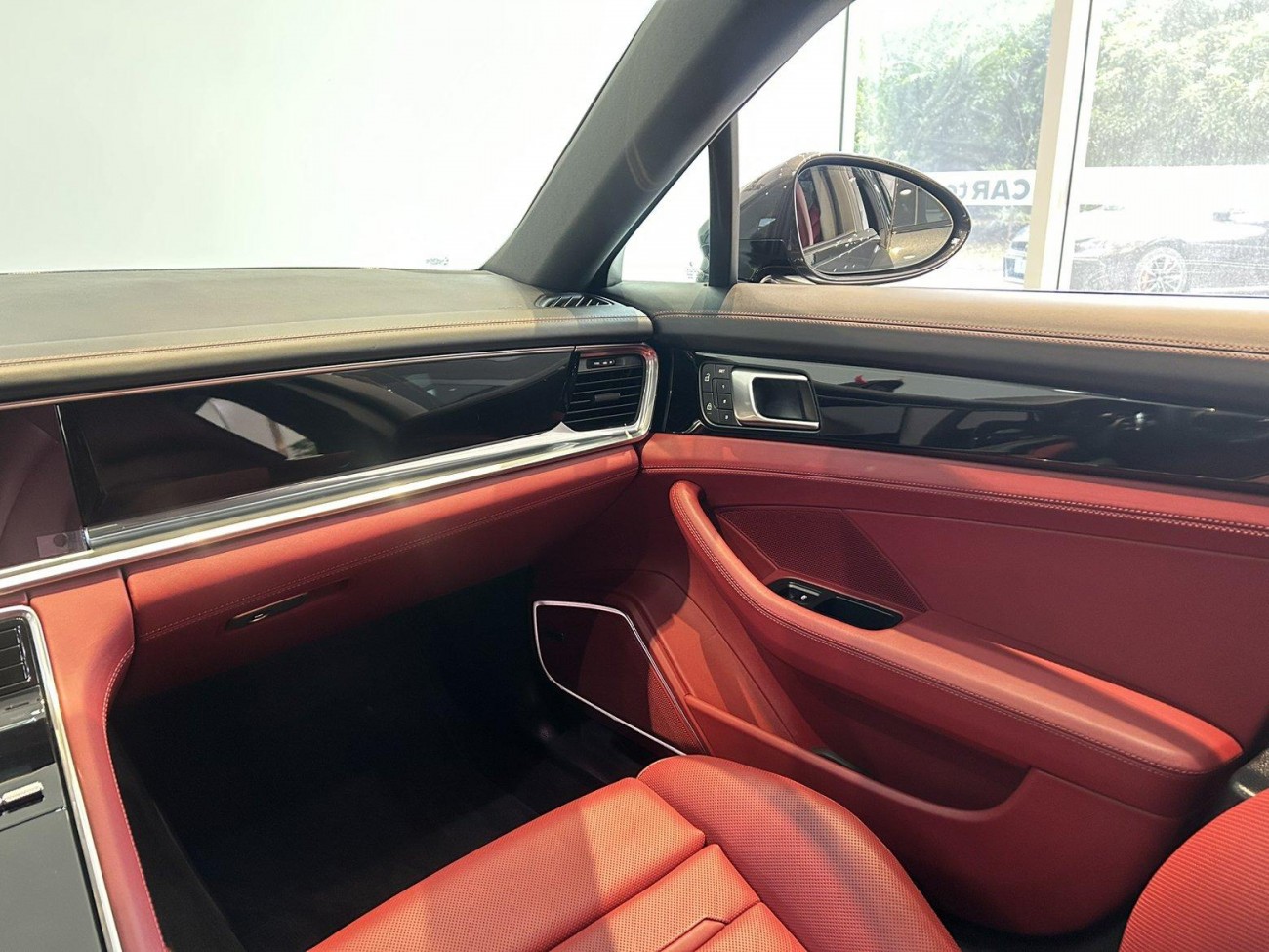 Porsche Panamera 2024