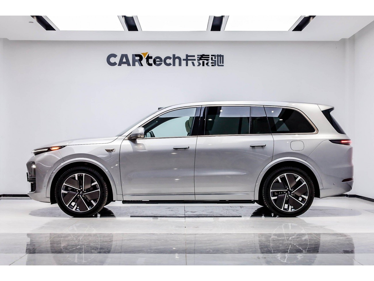 Li Auto L9 2025