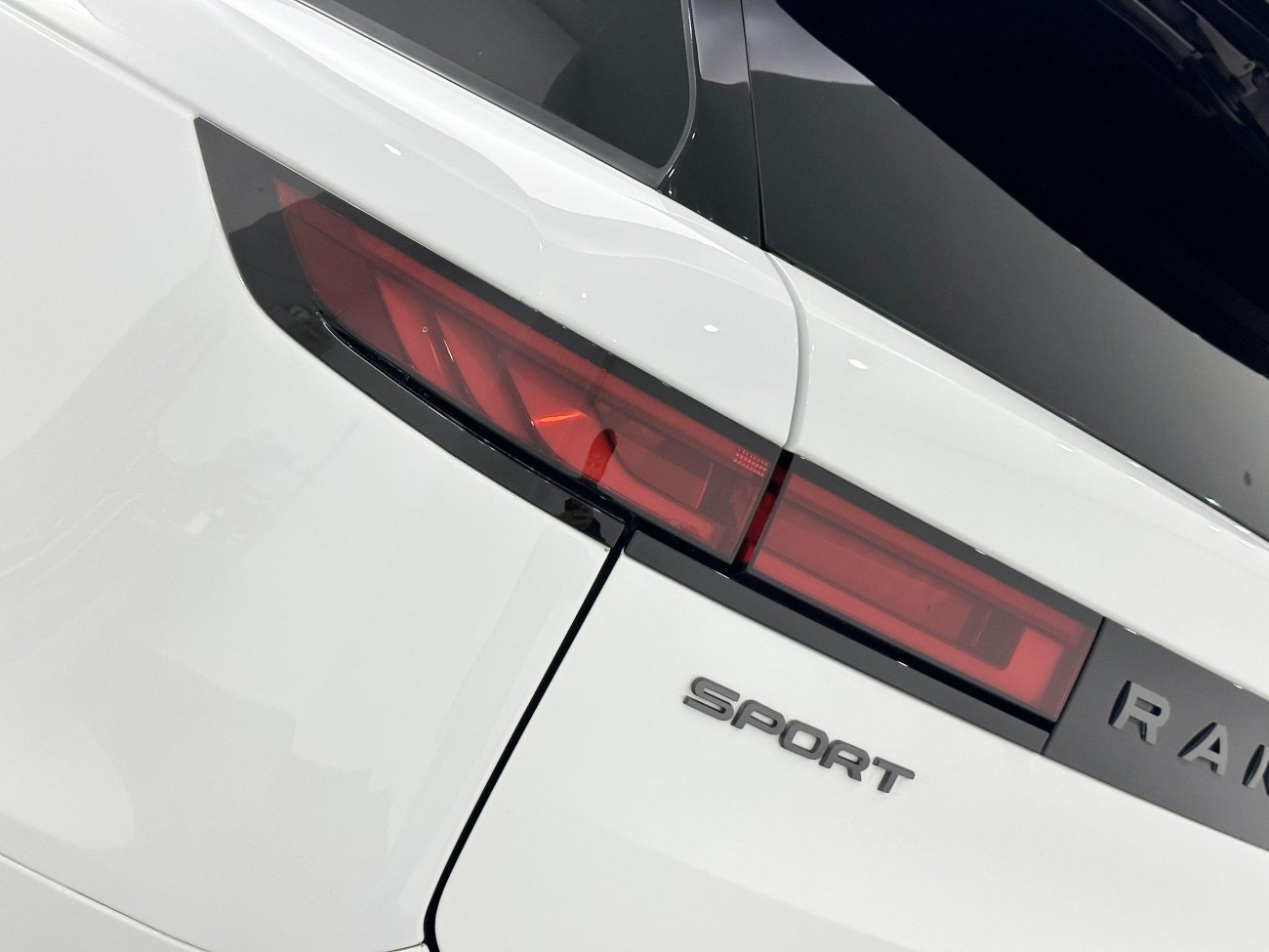Land Rover Range Rover Sport 2024