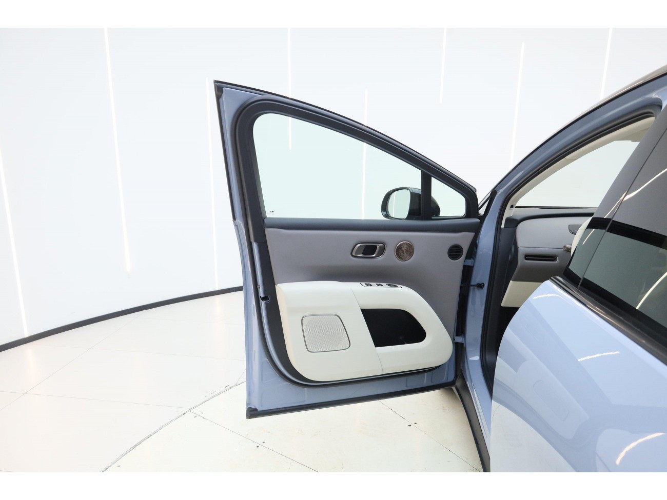 Li Auto i8 2025