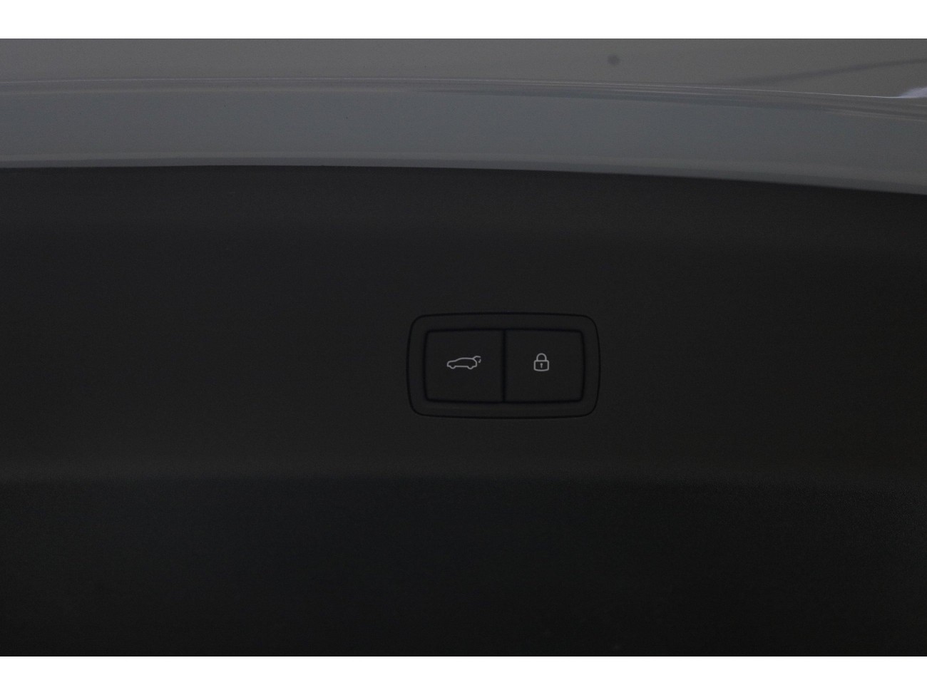 Li Auto i8 2025