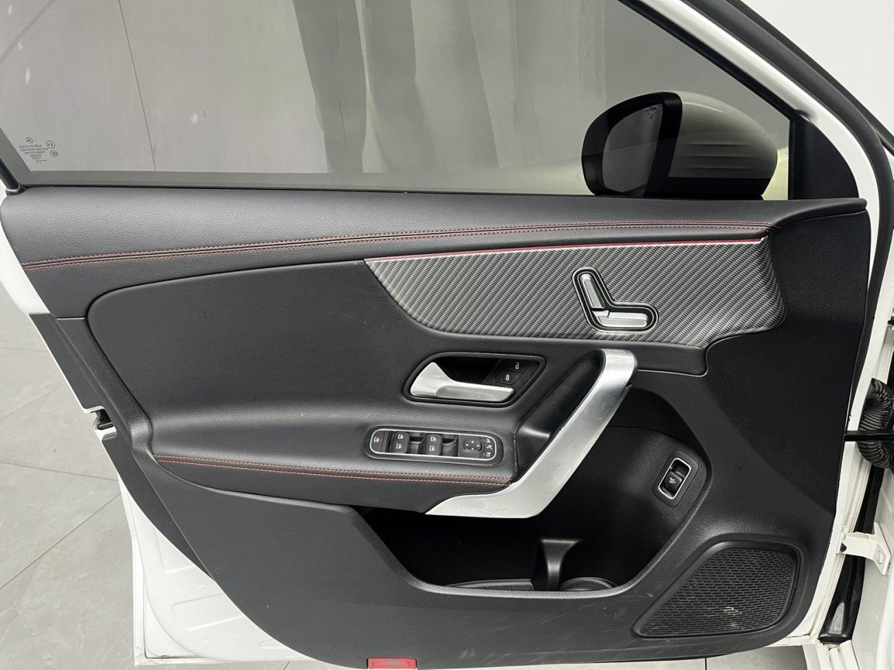 Mercedes-Benz A 200 L 2023