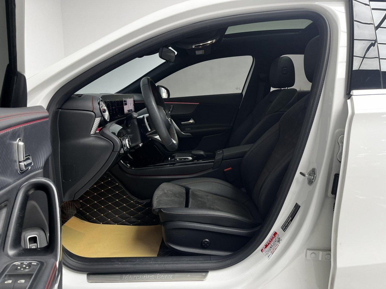 Mercedes-Benz A 200 L 2023