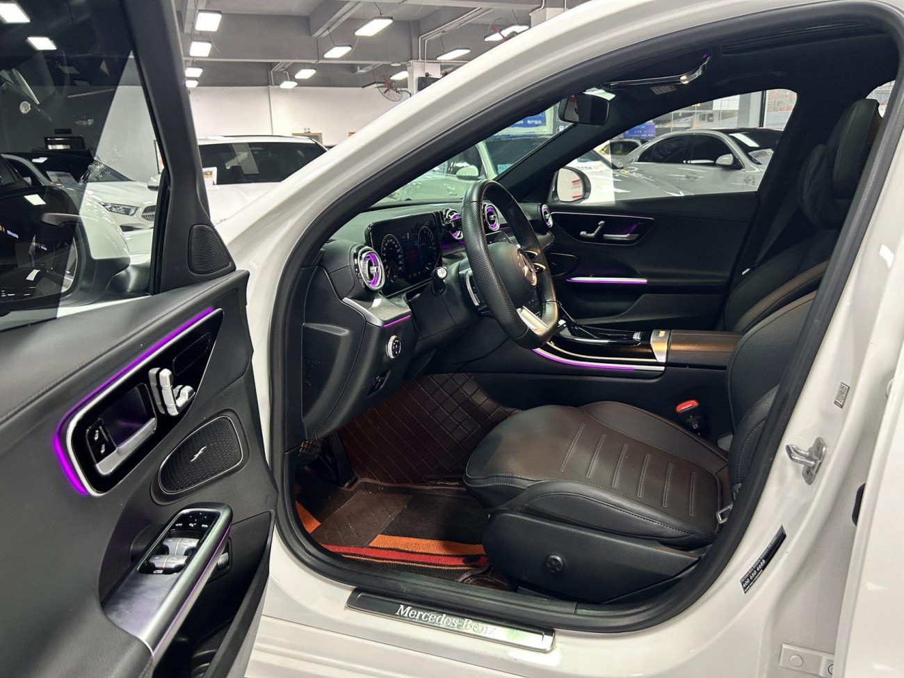 Mercedes-Benz C 350 e 2024
