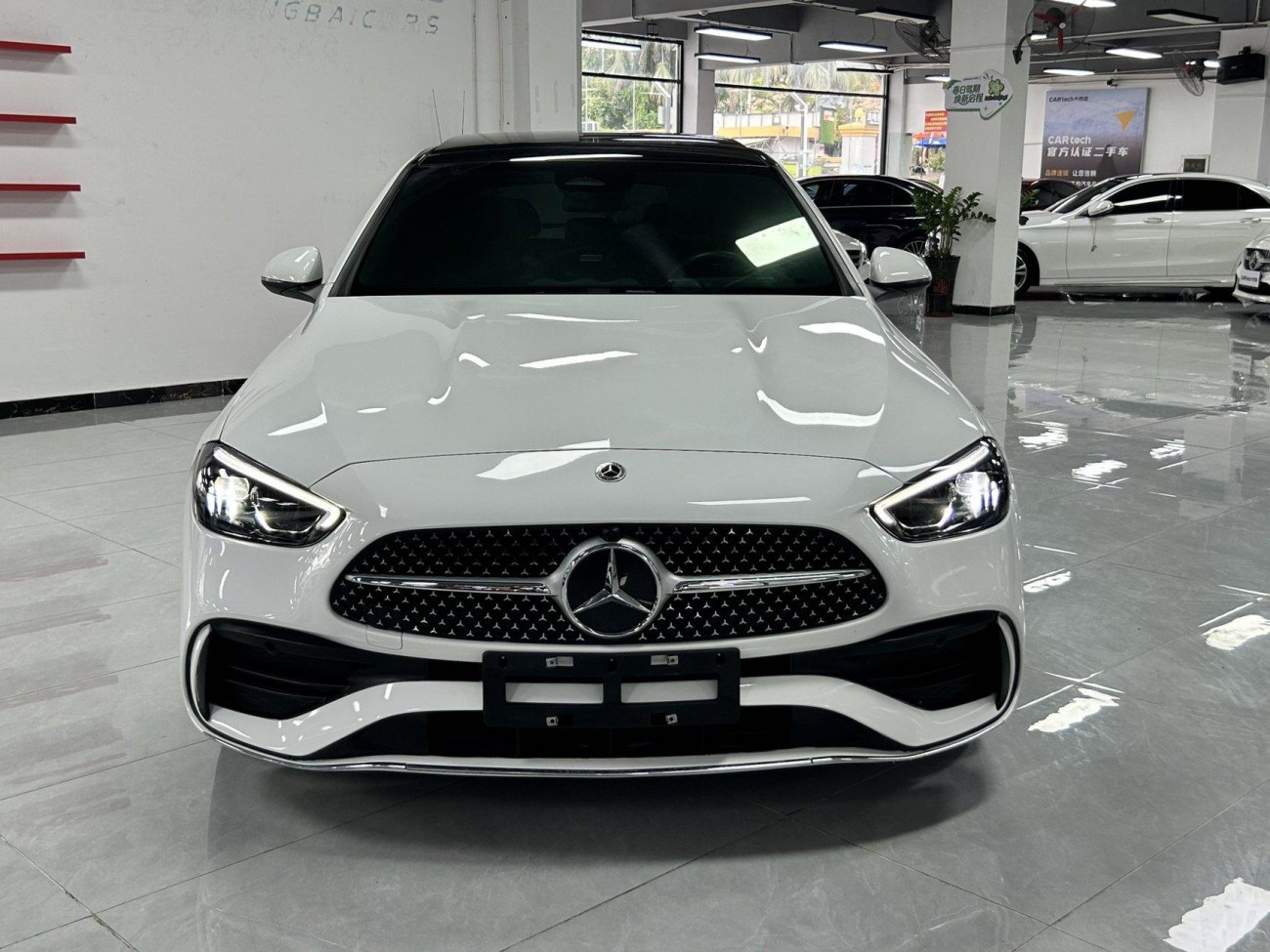 Mercedes-Benz C 350 e 2024