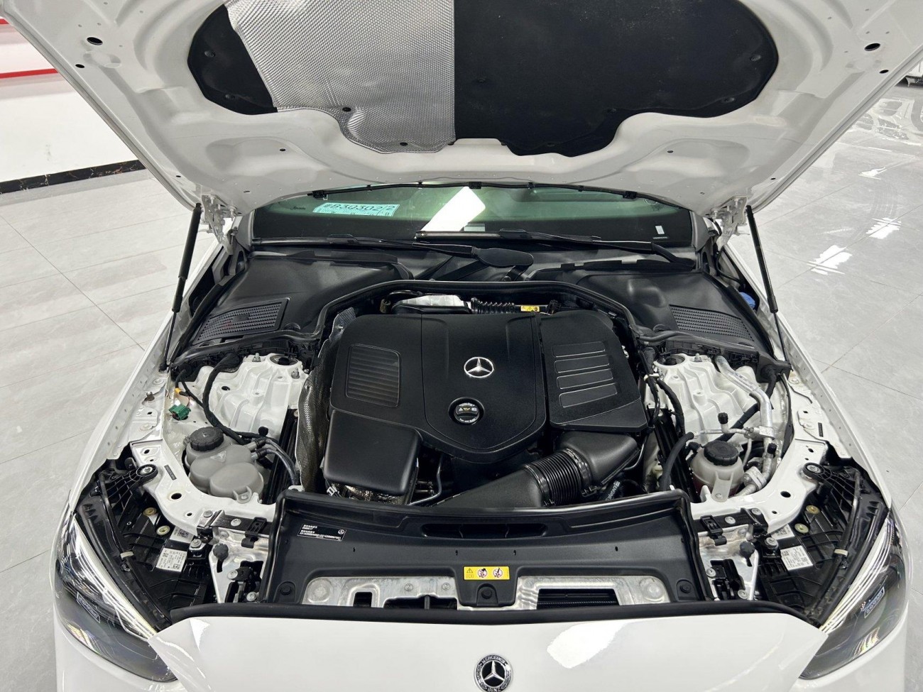 Mercedes-Benz C 350 e 2024