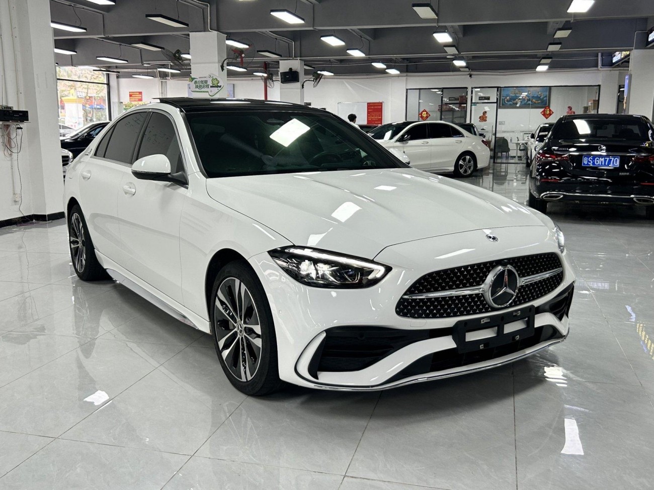 Mercedes-Benz C 350 e 2024