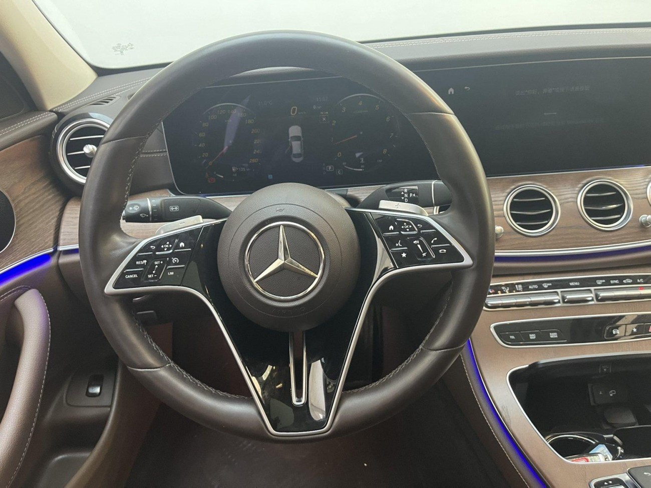 Mercedes-Benz E 300 L 2024
