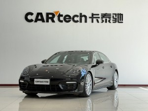 Porsche Panamera 2024
