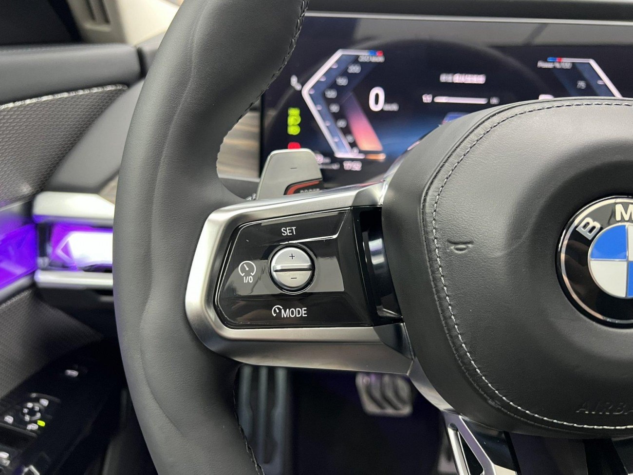 BMW 735Li 2024