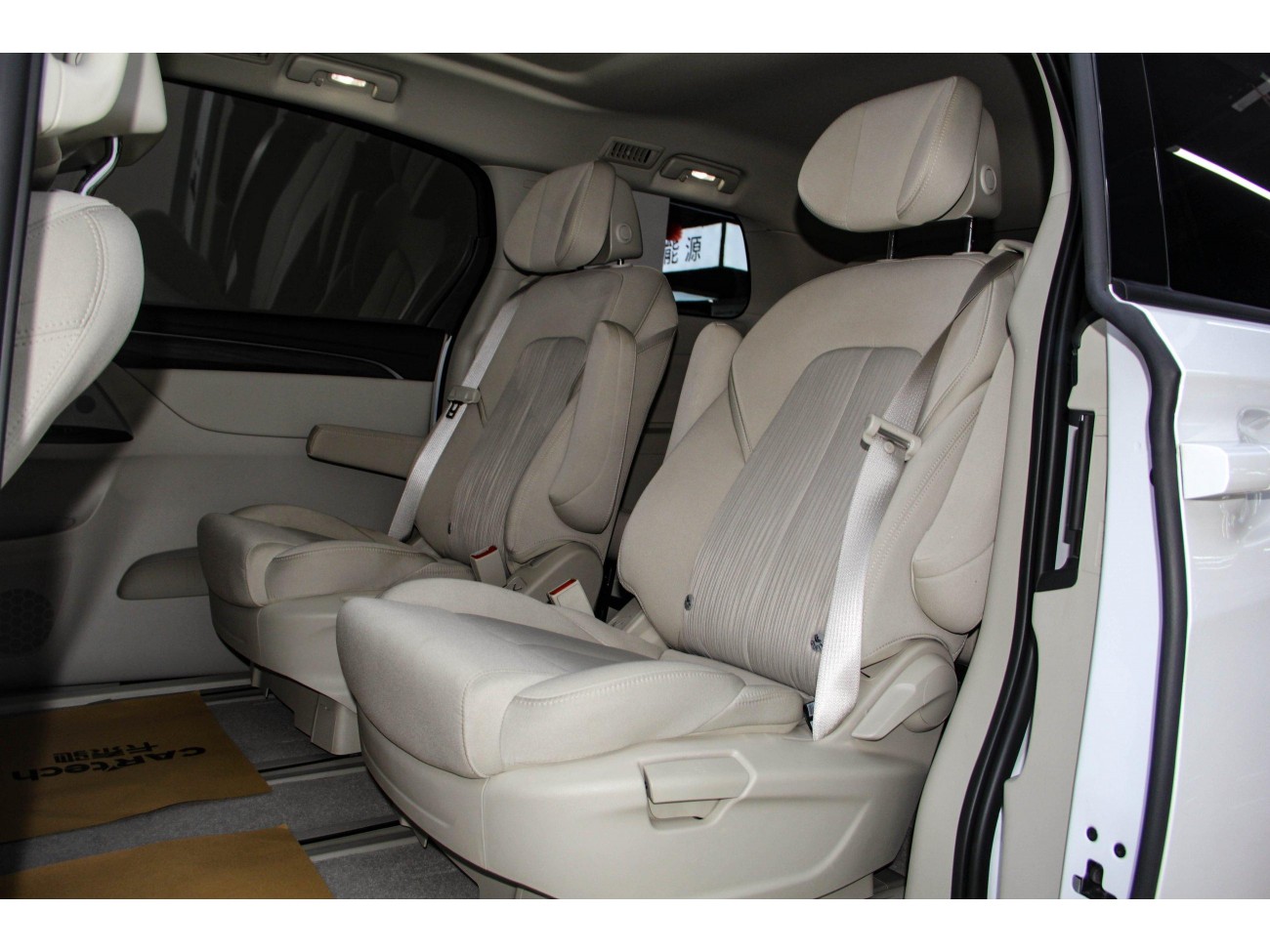 Buick GL8 2024