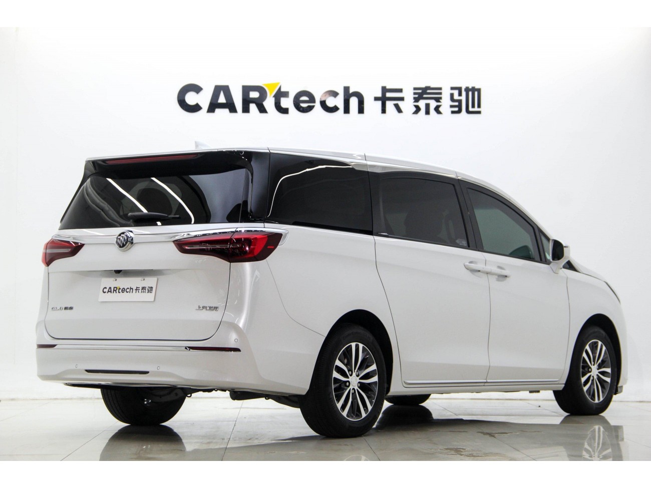 Buick GL8 2024