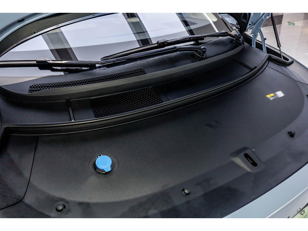 Li Auto i8 2025