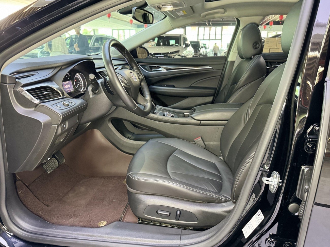 Buick LaCrosse 2023