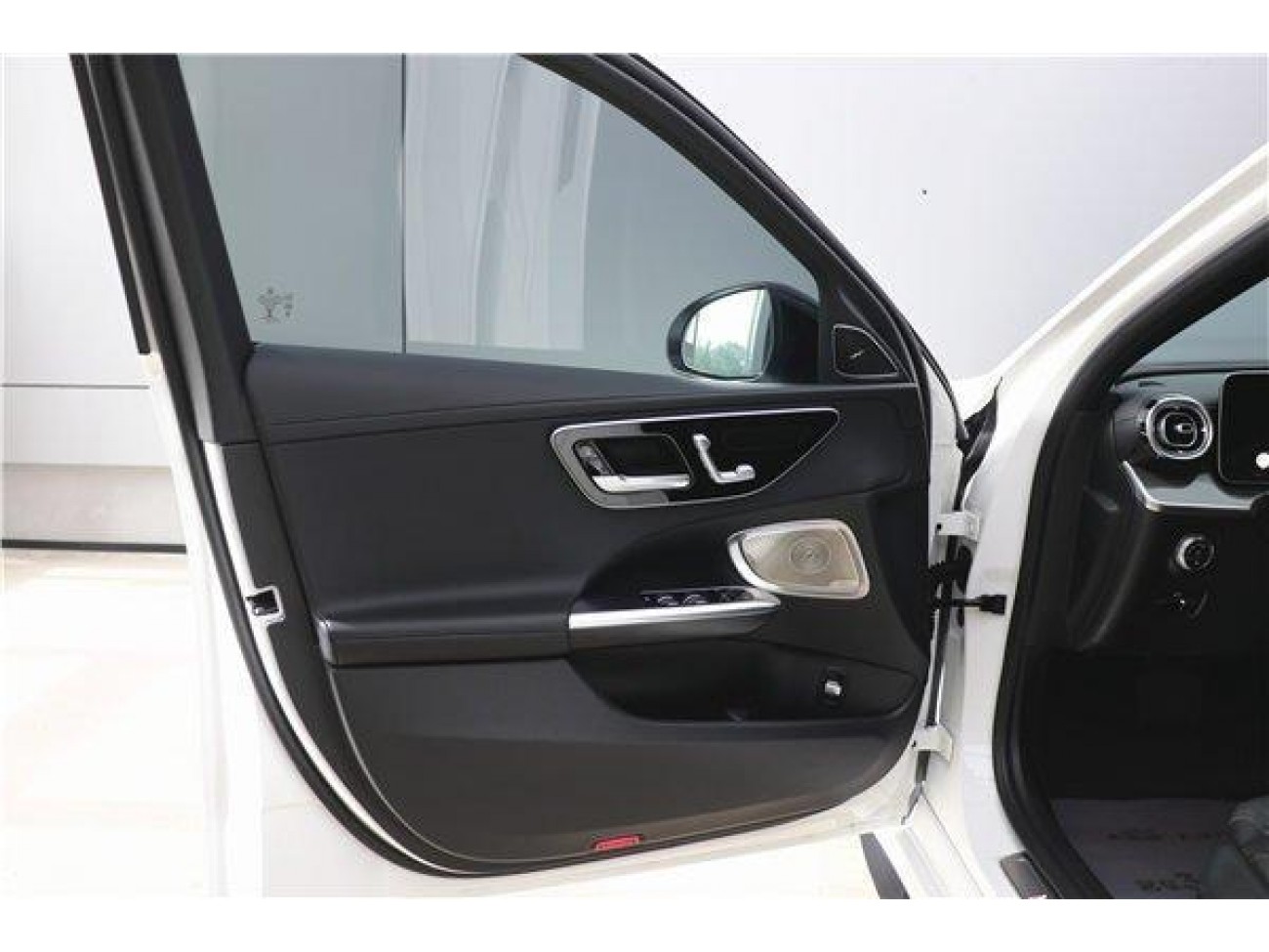 Mercedes-Benz C 260 L 2023