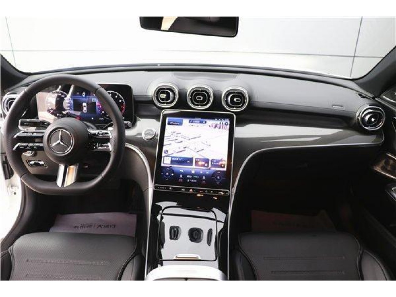 Mercedes-Benz C 260 L 2023