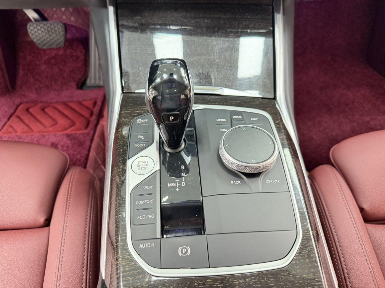 BMW 325Li 2021
