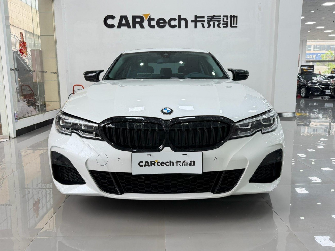 BMW 325Li 2021