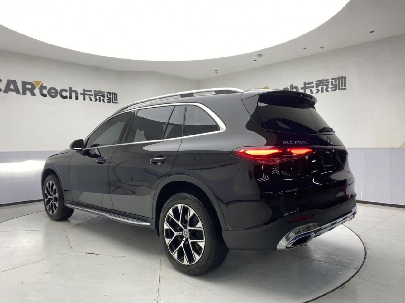 Mercedes-Benz GLC 260 L 2025