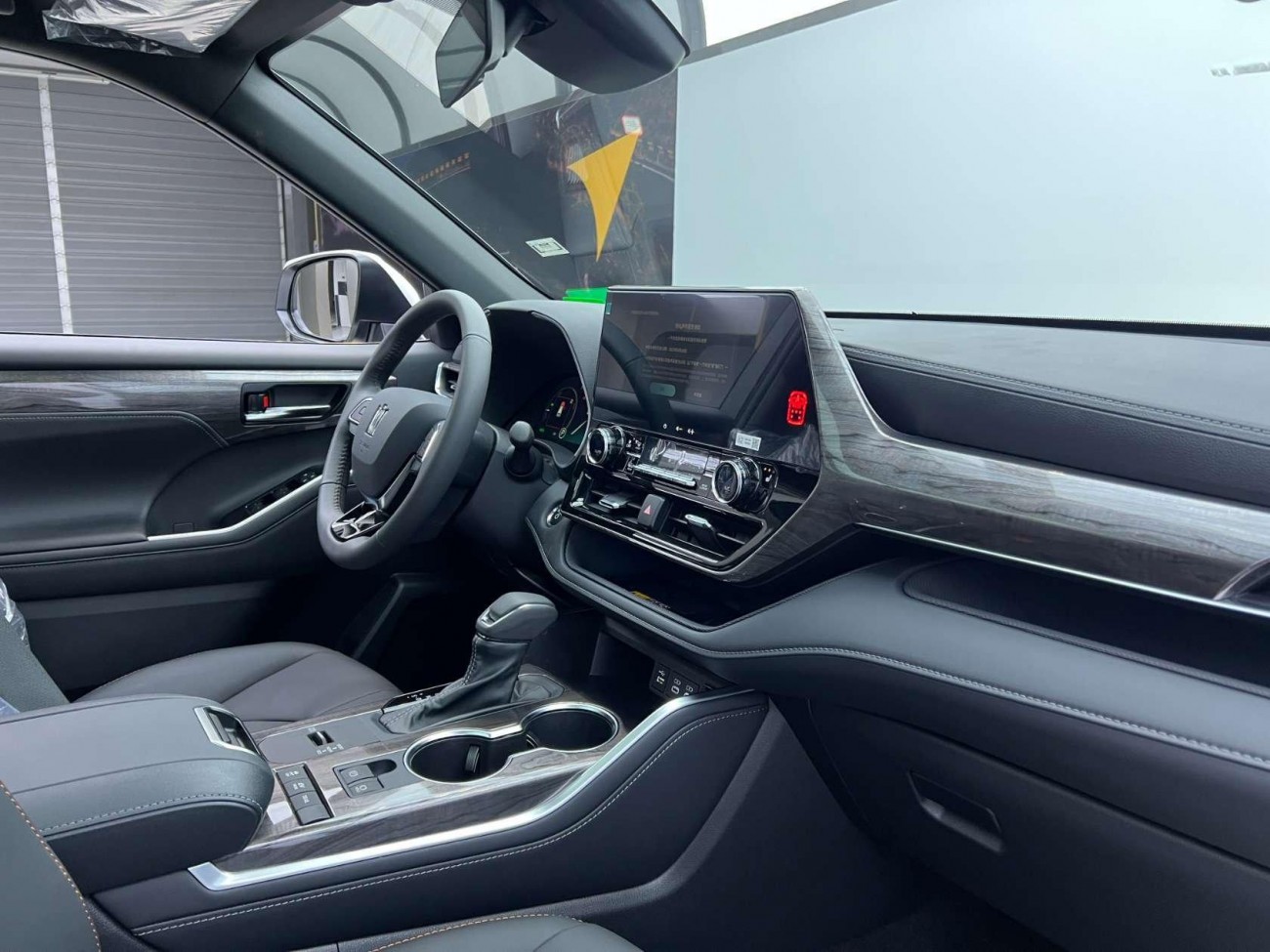 Toyota Crown 2024