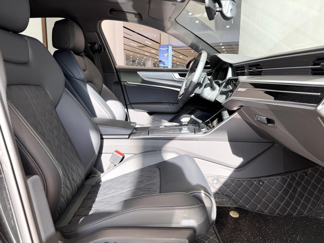 Audi A6L 45 TFSI 2025