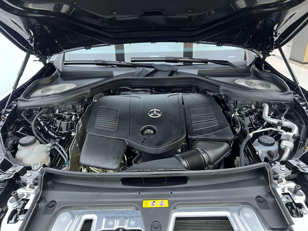 Mercedes-Benz GLC 300 L 2024