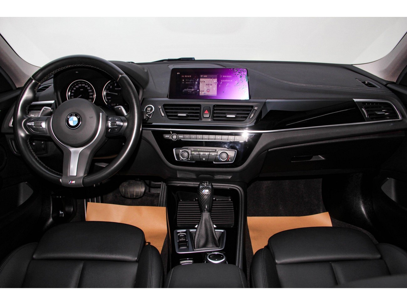 BMW 120i 2019