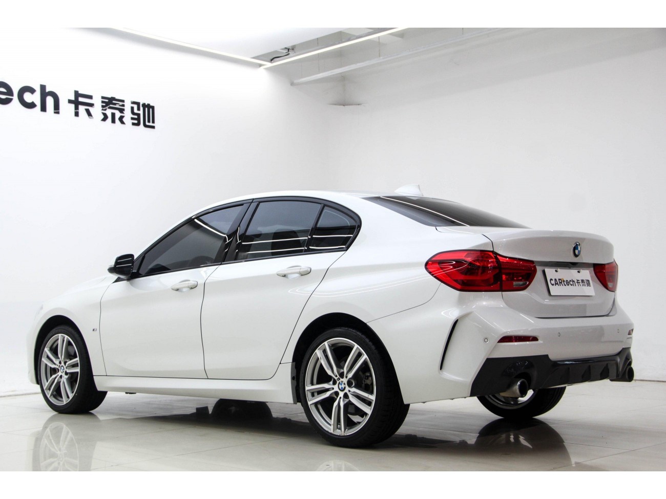 BMW 120i 2019