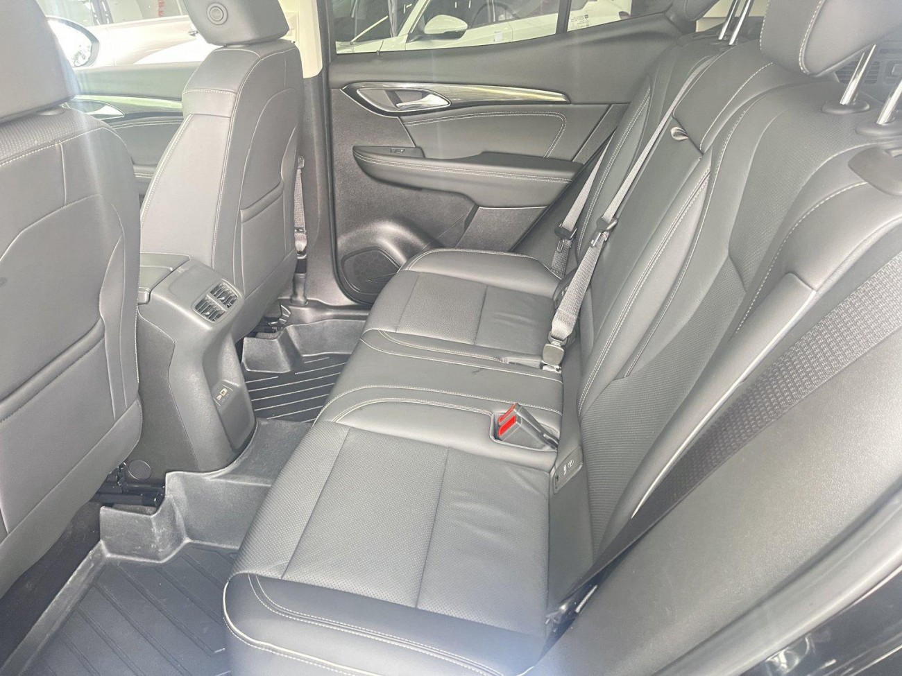 Buick Envision 2023