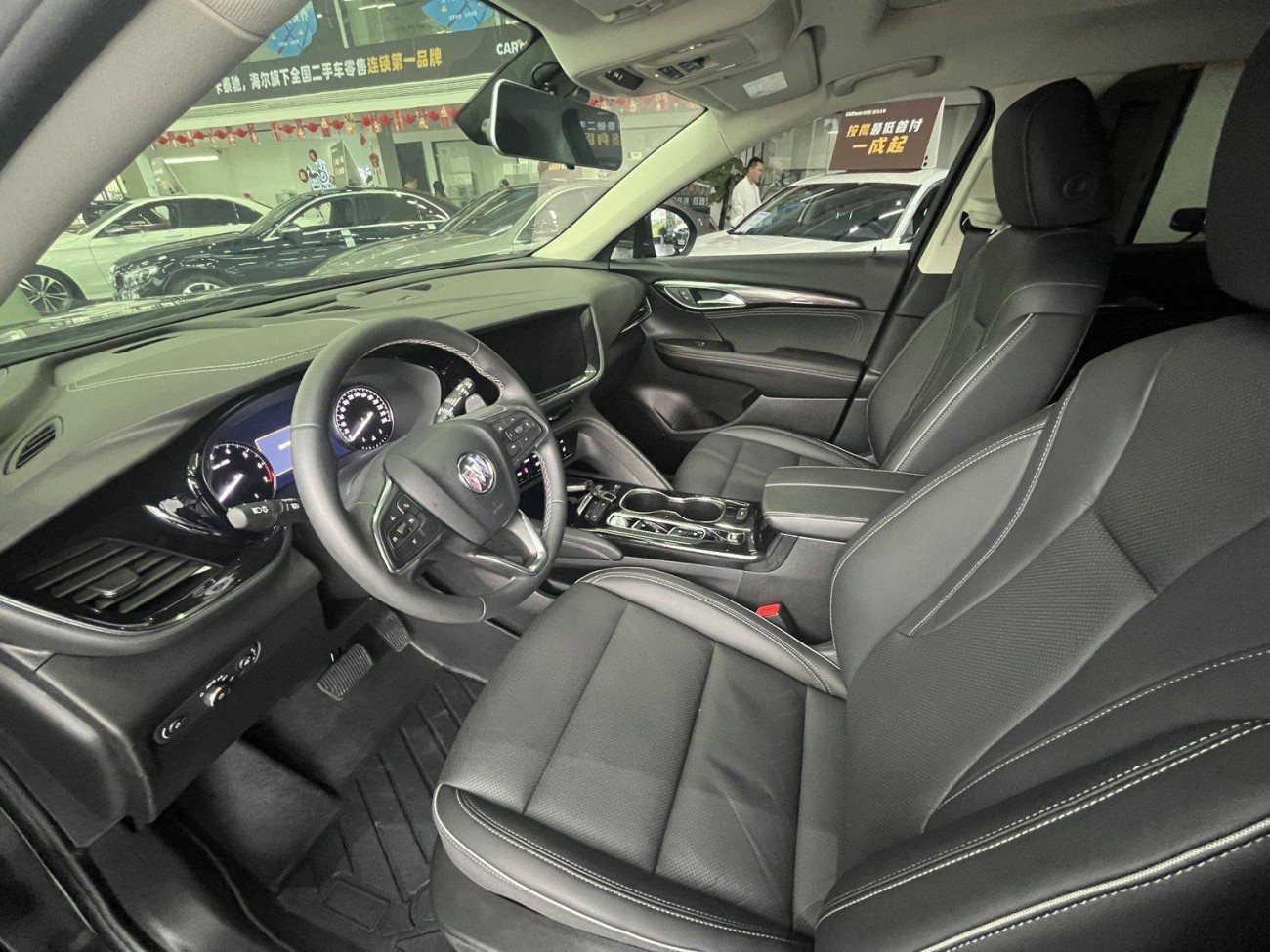 Buick Envision 2023