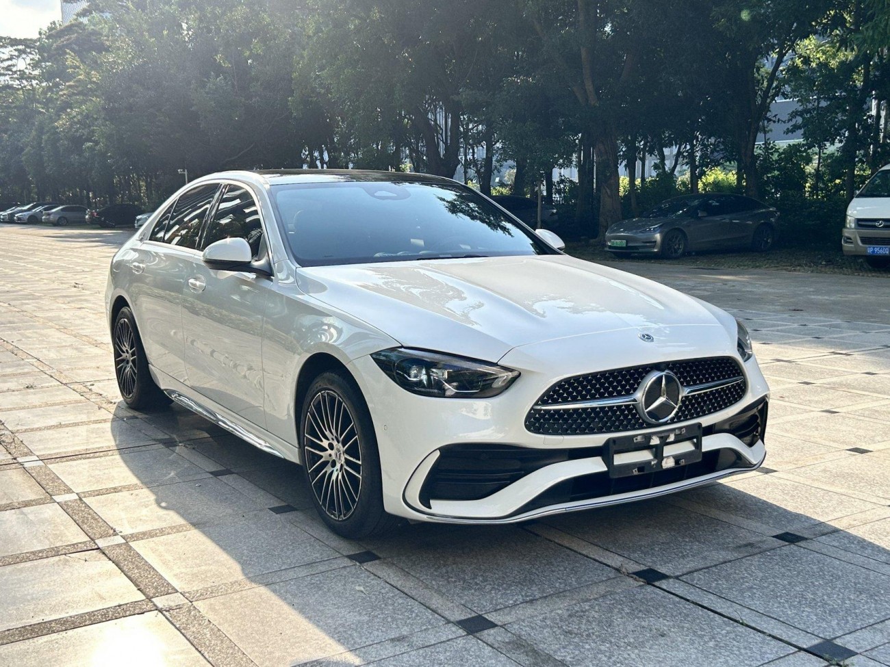 Mercedes-Benz C 260 L 2024