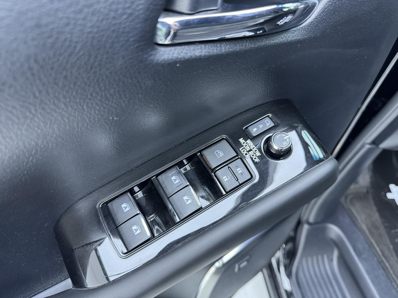 Toyota Alphard 2019